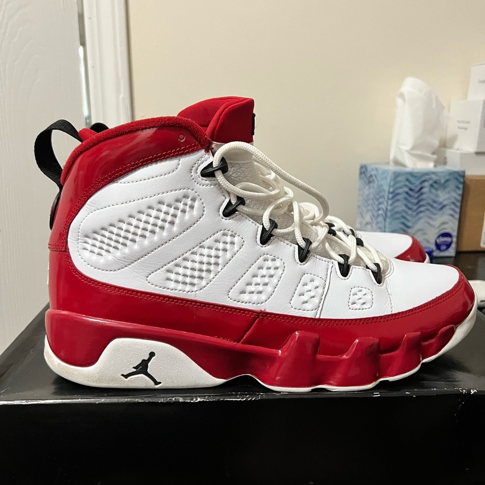 Jordan 9s
